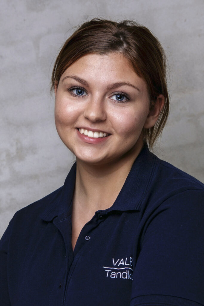 Jacqueline Hansson Rouainia